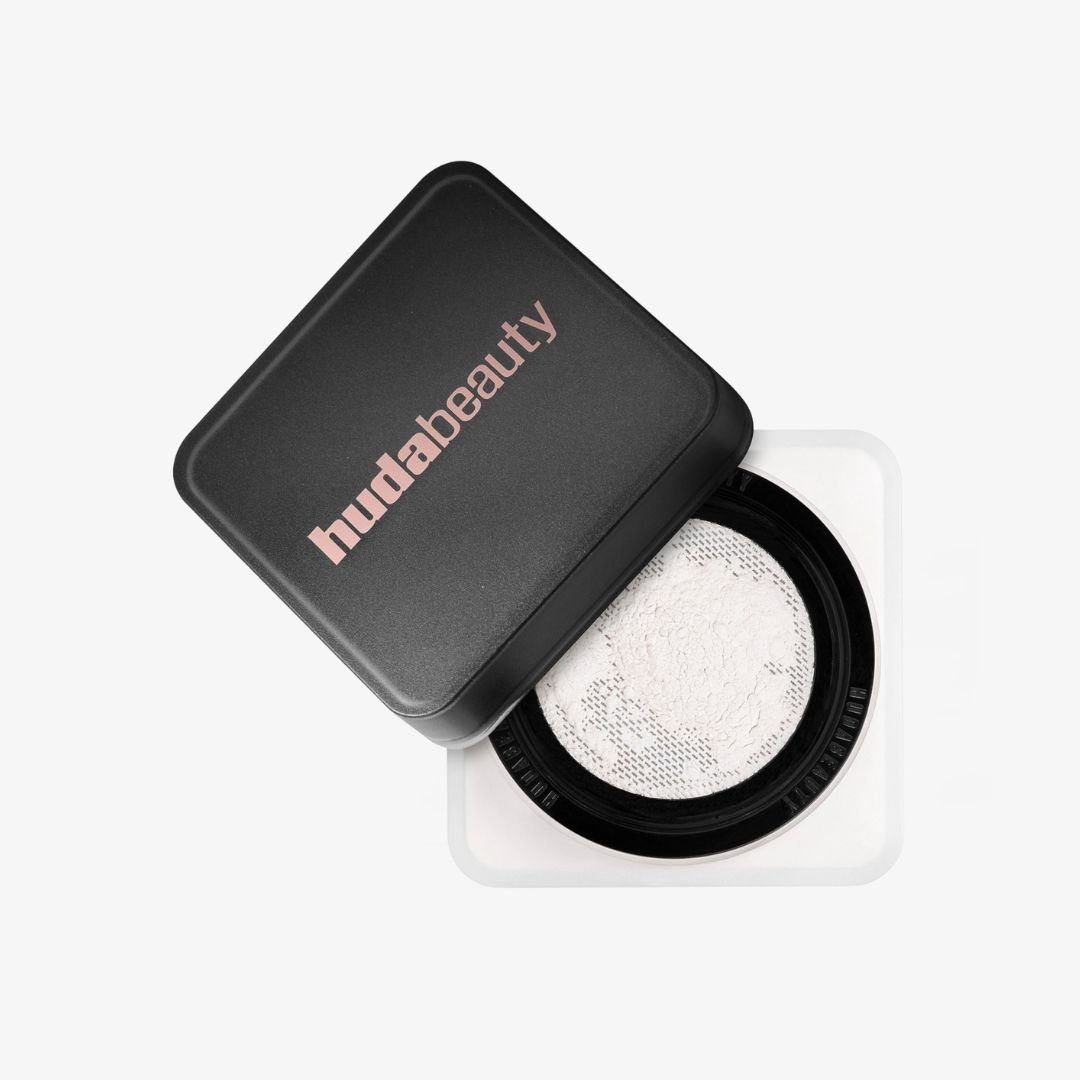 Huda Beauty Easy Bake Loose Powder