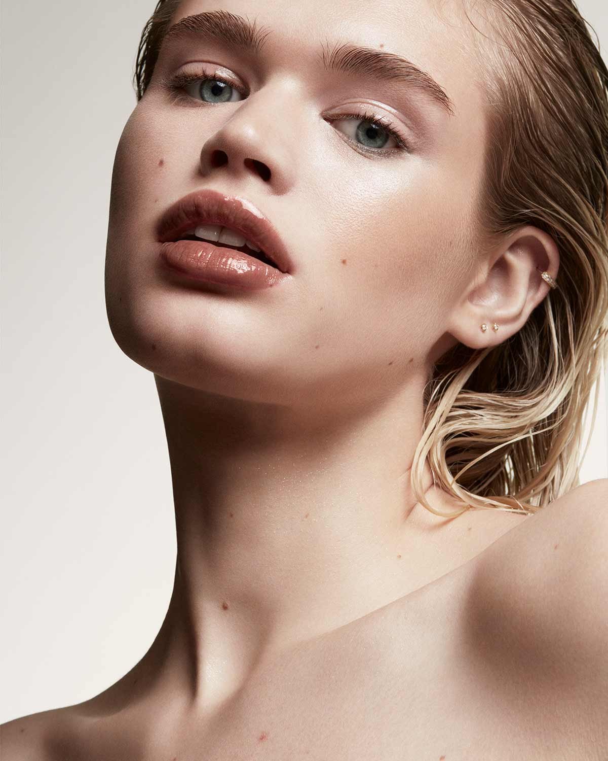 Fenty Beauty Gloss Bomb