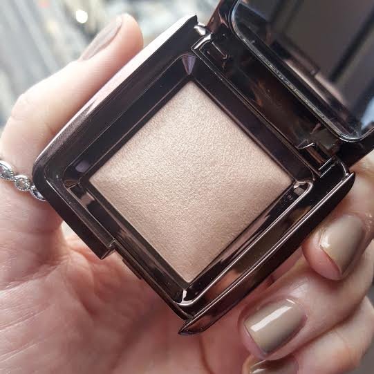 Hourglass Ambient® Lighting Powder Mini