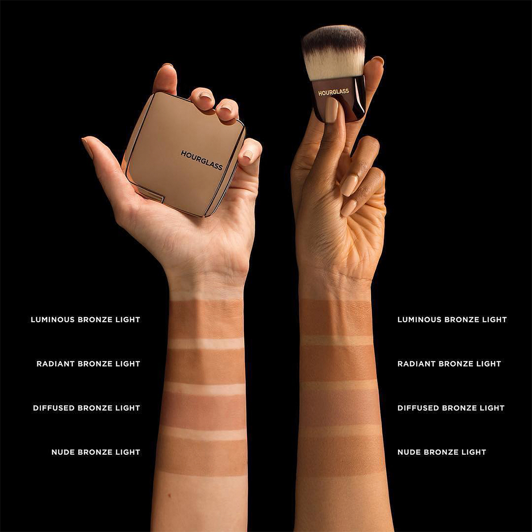 Hourgalss Ambient™ Lghting Bronzer